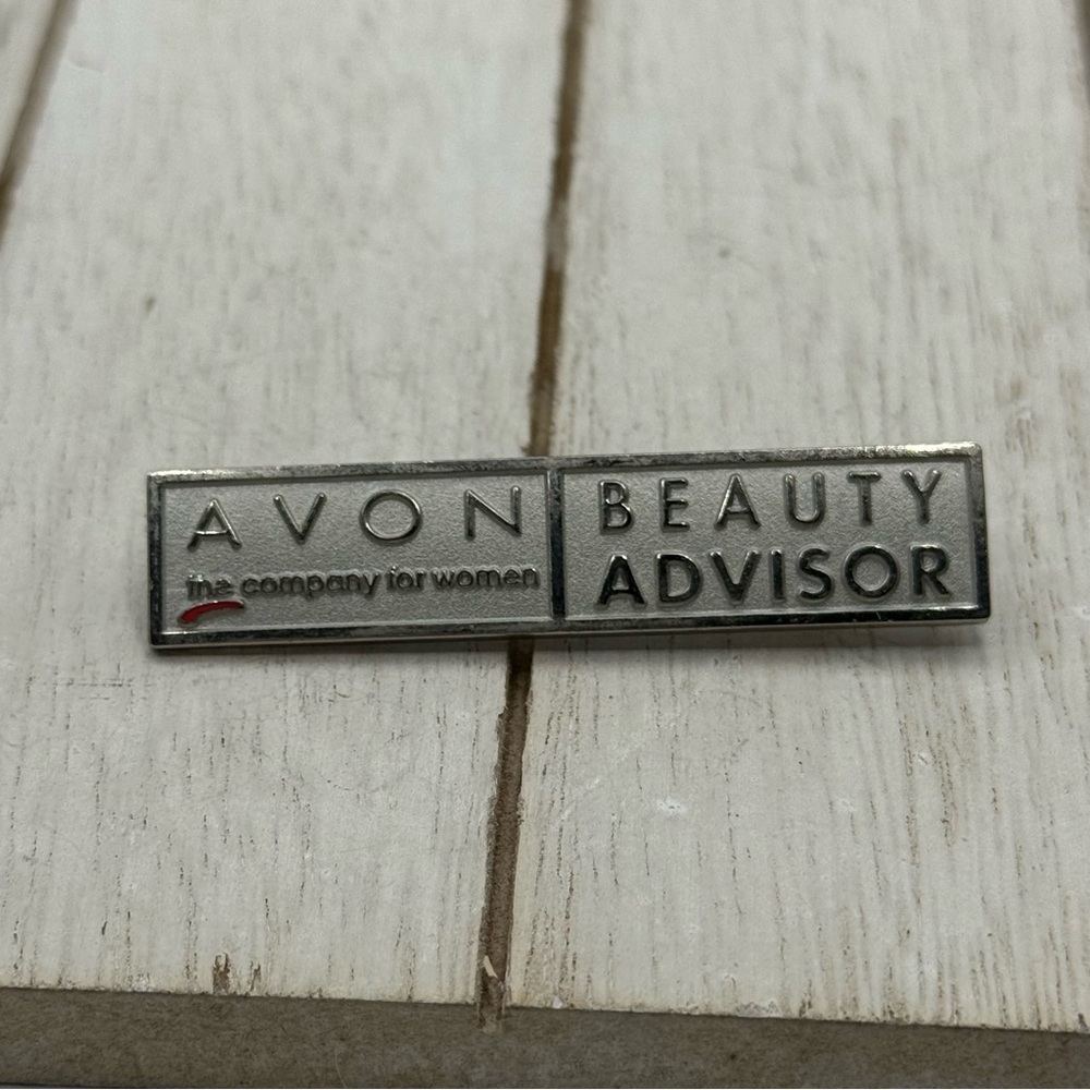 Avon Silver Beauty Advisor Badge with Red Detail